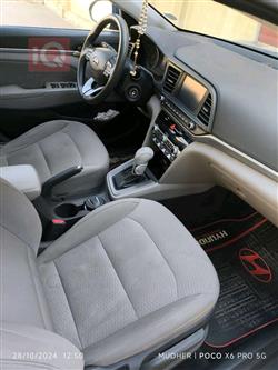 هیوندای ئەلەنترا